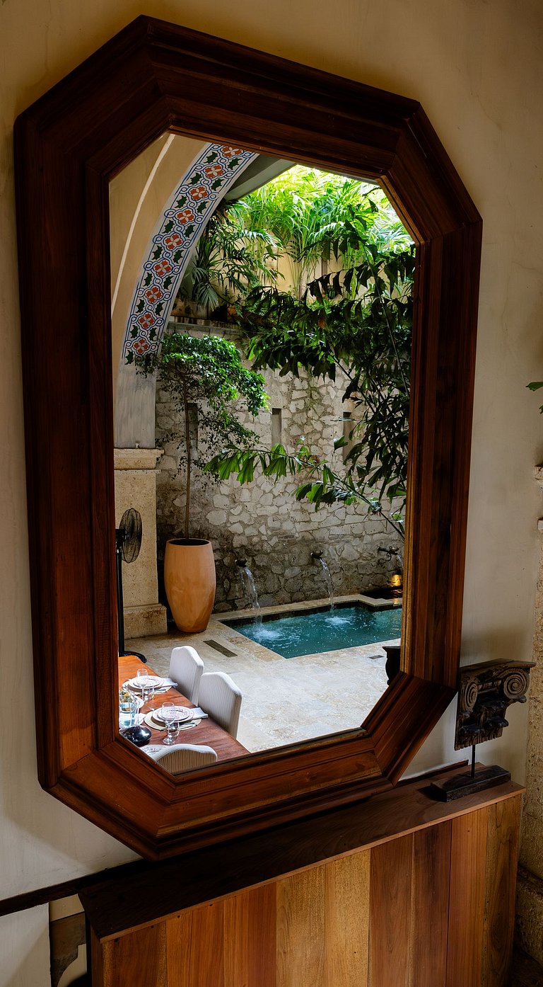 Lujosa Casa 5Hab /Jacuzzi/Piscina/Desayuno incluido