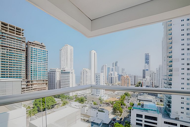 Altitude Haven Loft w/ Bay View