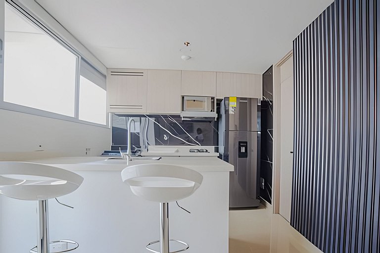 Altitude Haven Loft w/ Bay View