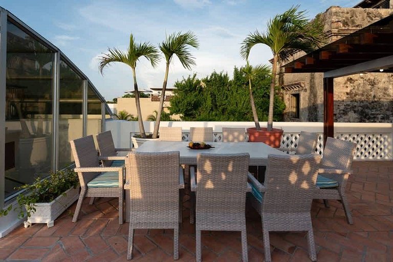 Casa Virrey Eslava/Colonial Gem in the Heart of Cartagena