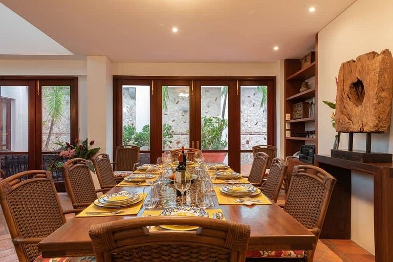 Casa Virrey Eslava/Colonial Gem in the Heart of Cartagena