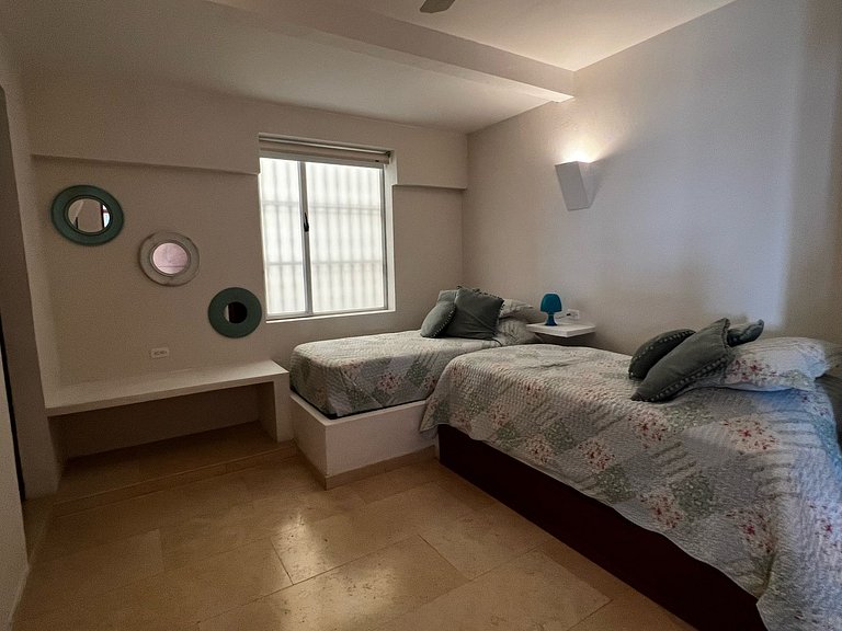 Colonial Overlook Apartment 2BR