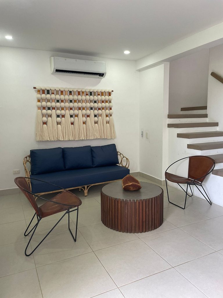 Hermosa casa en Karibana Ctg