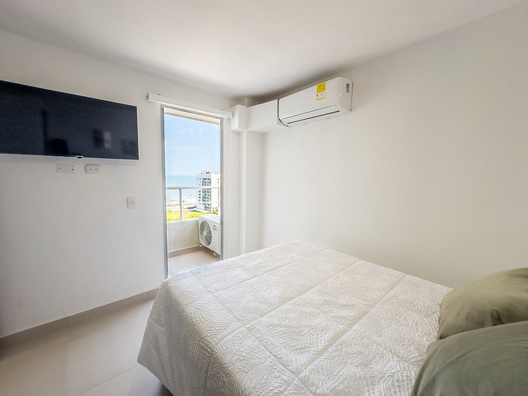 Modern 3BR w/ Ocean View · Prime Location