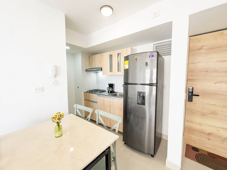 Modern 3BR w/ Ocean View · Prime Location