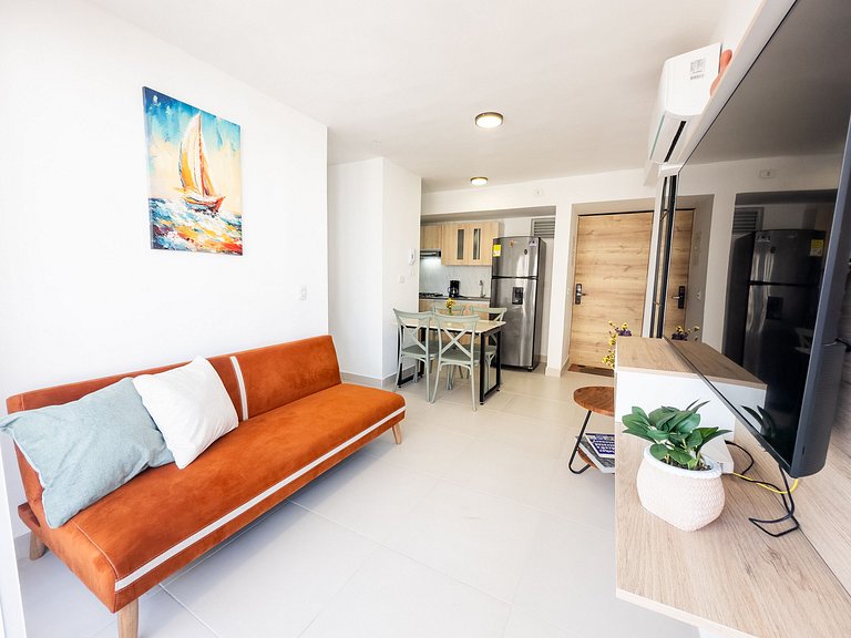 Modern 3BR w/ Ocean View · Prime Location