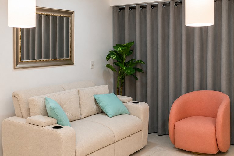 Apto moderno en Serena del Mar con jardín privado