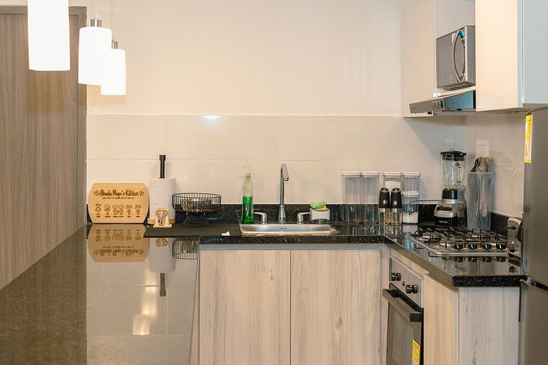 Apto moderno en Serena del Mar con jardín privado