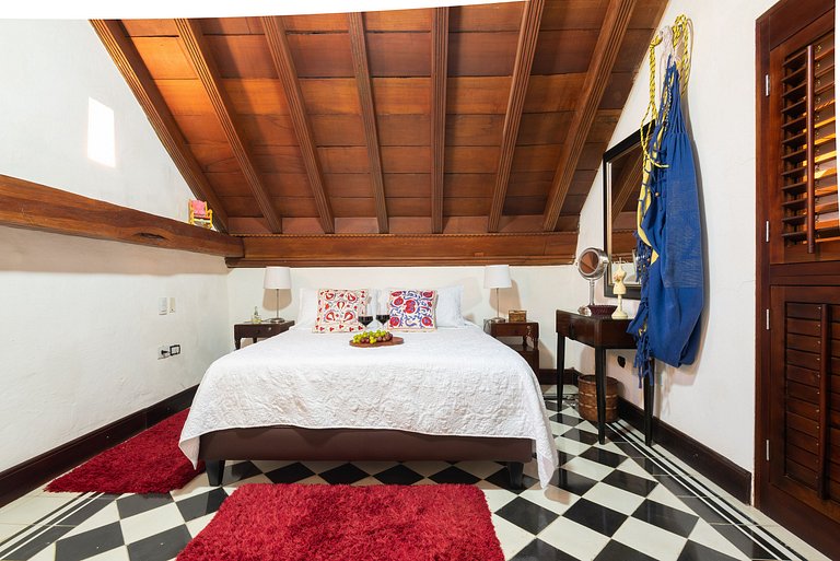 Casa San Pedro | Rooftop Jacuzzi, Balcony & Views