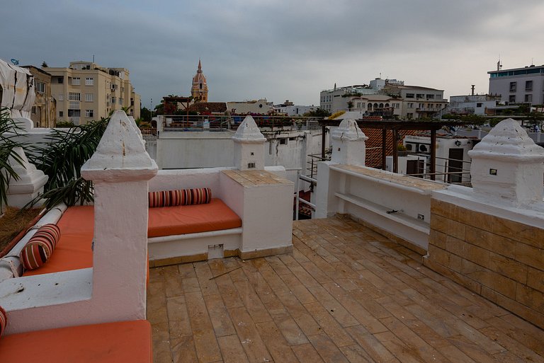 Casa San Pedro | Rooftop Jacuzzi, Balcony & Views