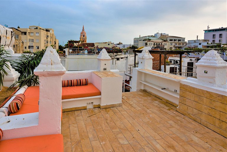 Casa San Pedro | Ático con jacuzzi, balcón y vistas