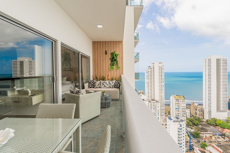 Infinitum Signature Stay | Cartagena | Pool & Beach